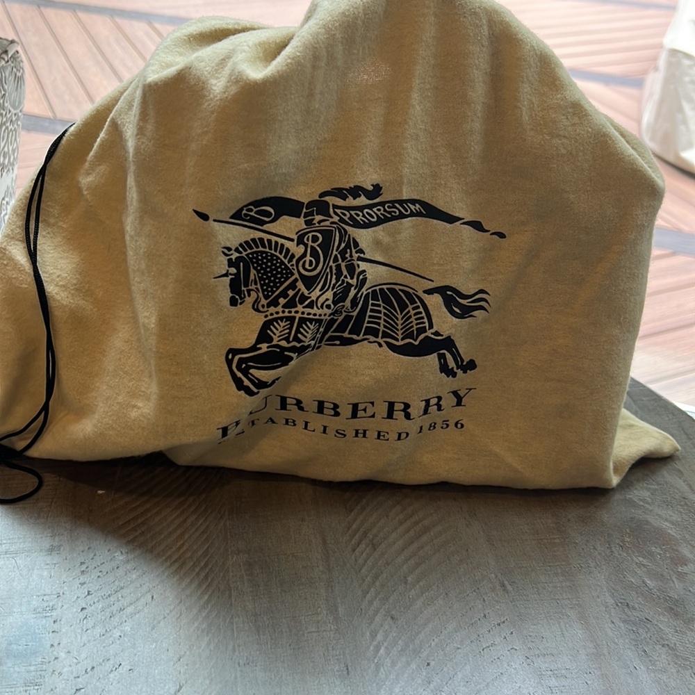 Burberry Small Banner Handbag - Picture 8 of 8